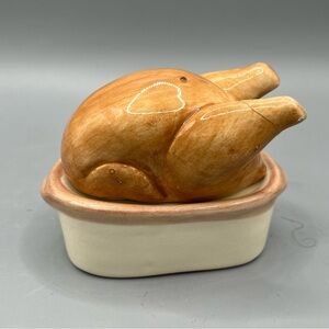 Kirklands Autumn Harvest Turkey Salt and Pepper Shaker Set Thanksgiving!! (Flaw)